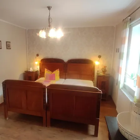 Antikhotel Steinbacher Hof Steinbach am Wald Room photo