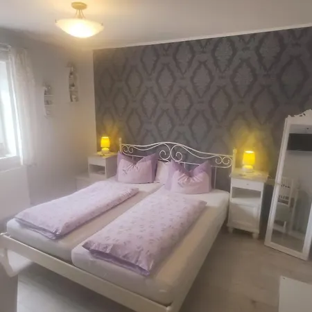 Antikhotel Steinbacher Hof Steinbach am Wald Room photo